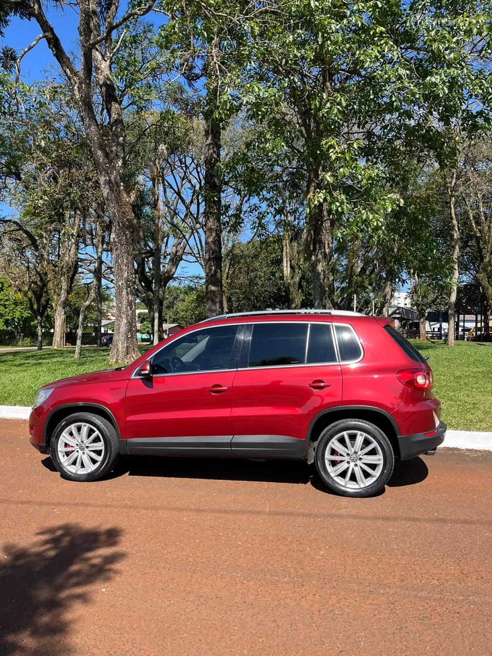 VOLKSWAGEN/TIGUAN 2.0 TSI ANO 2011. - foto 2