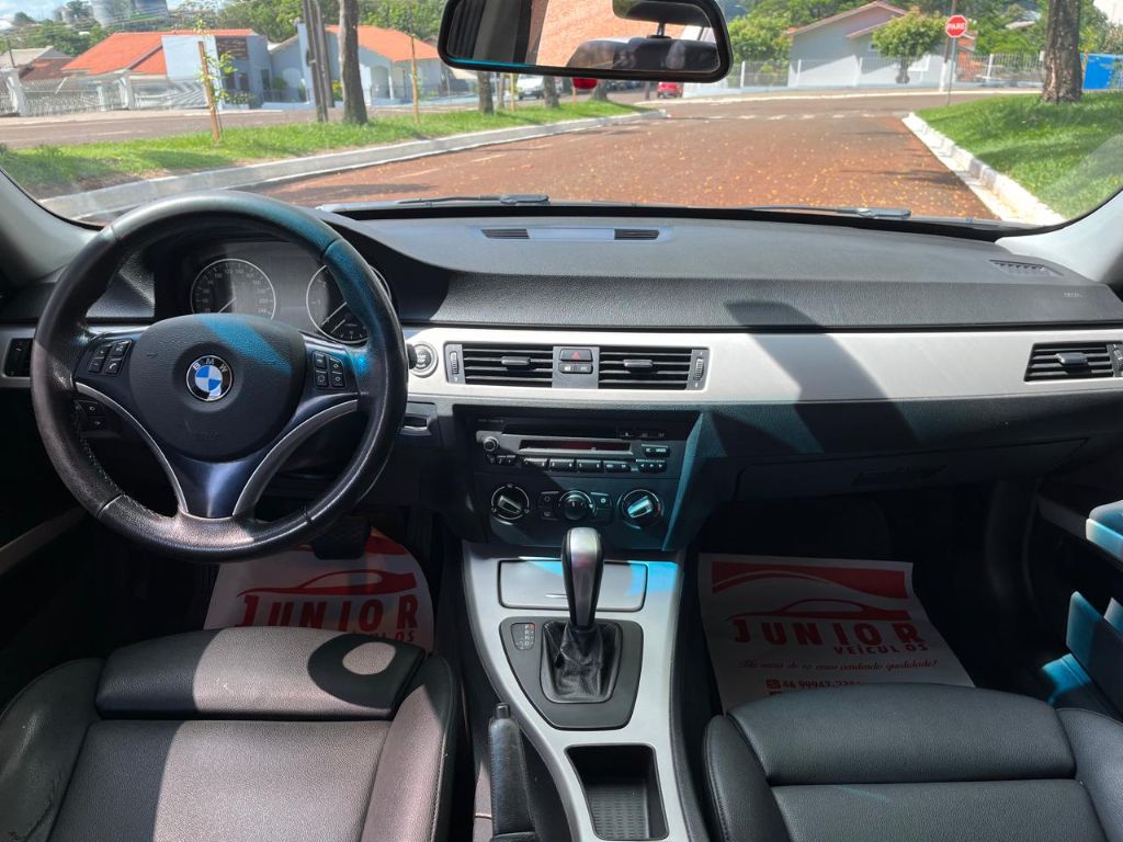 BMW/320 IA ANO 2011 - foto 5